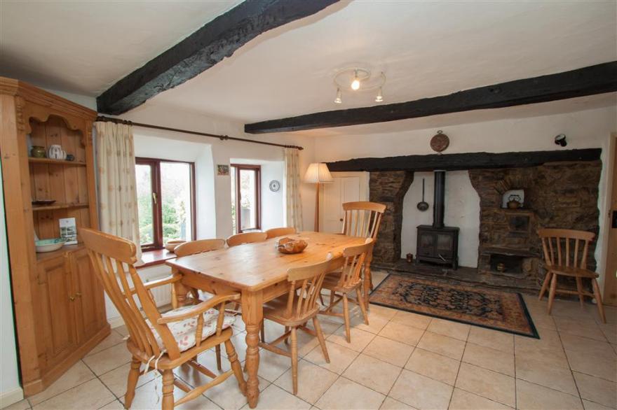 Knotts Farmhouse