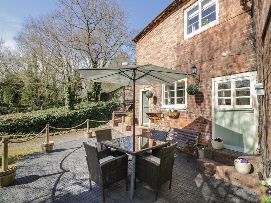 Canal Cottage
