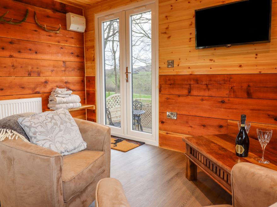 Stag Lodge Pod
