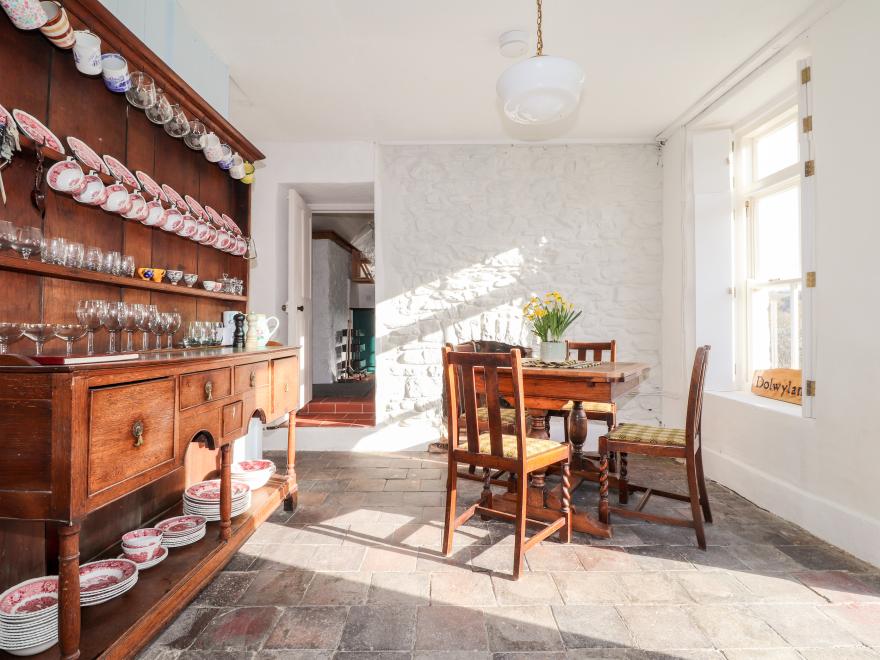 Dolwylan Cottage