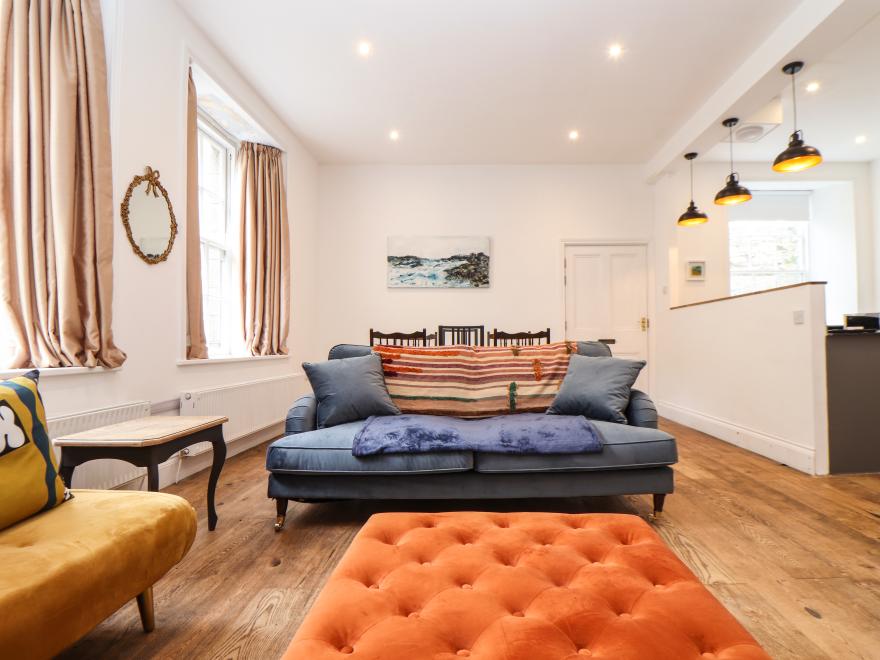 1 Regents Mews