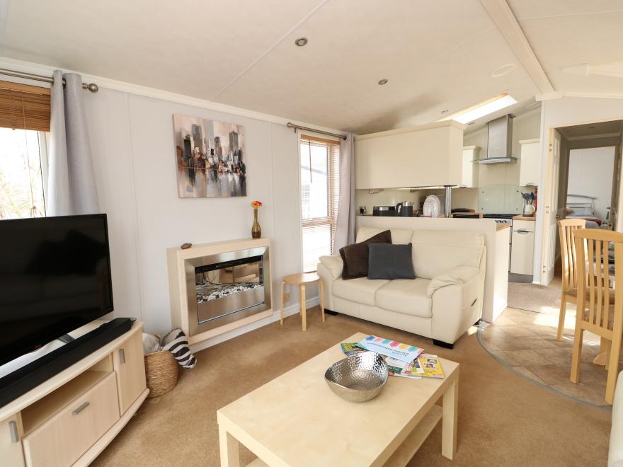 109 Pentney Lakes