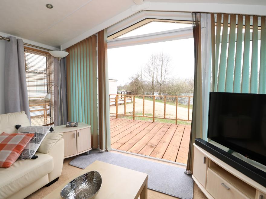 109 Pentney Lakes