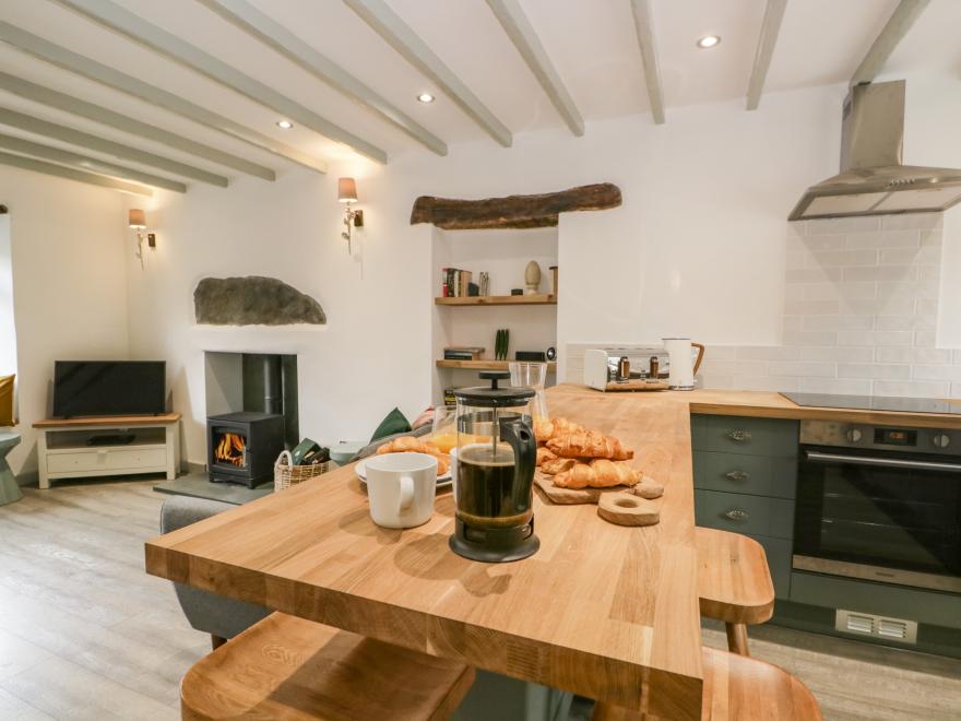 Turn Cottage