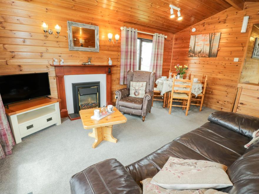 Holly Lodge