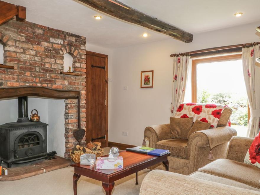 Poppy Cottage