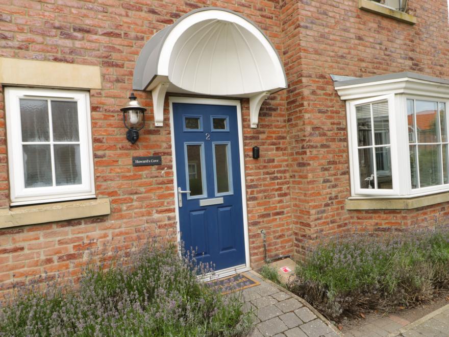2 Perran Court