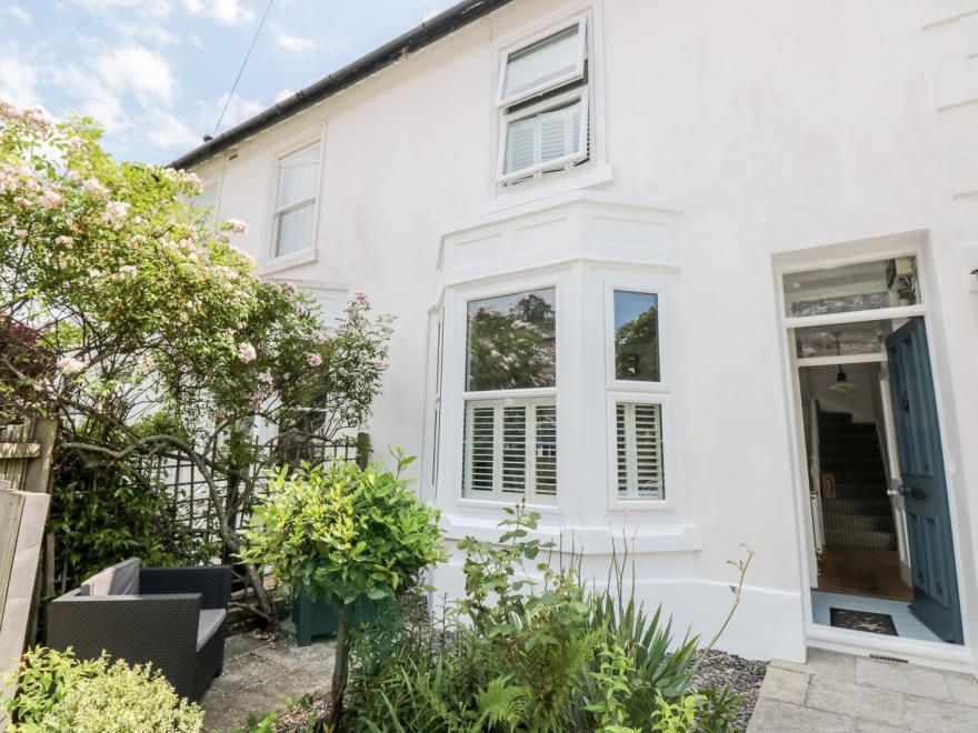 Bay Tree Cottage, Dartmouth