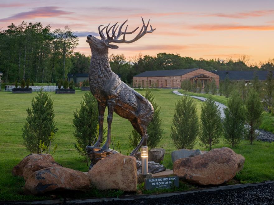 Lodge 7 - The Earn