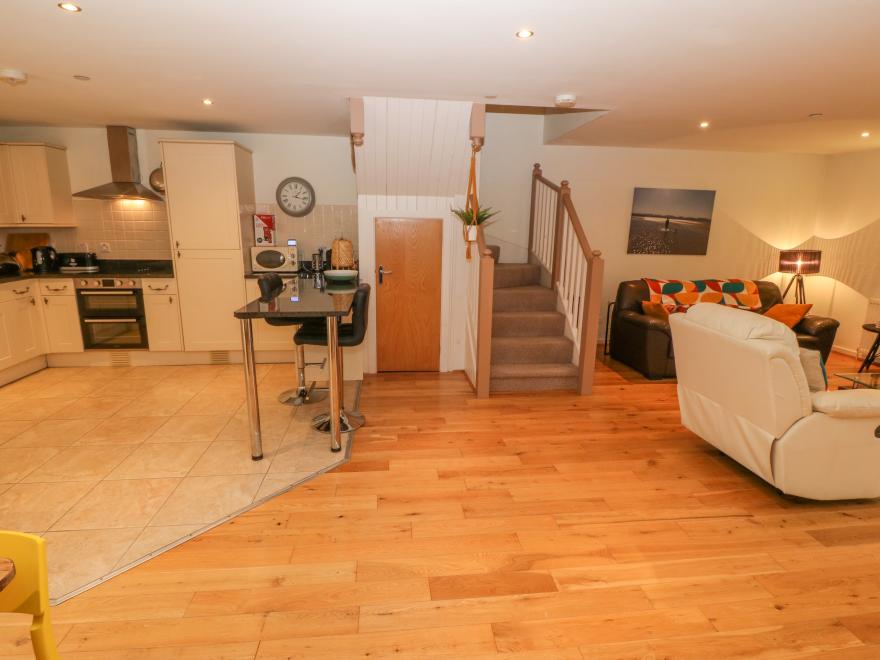 Barn End, 9 Stad Clynnog