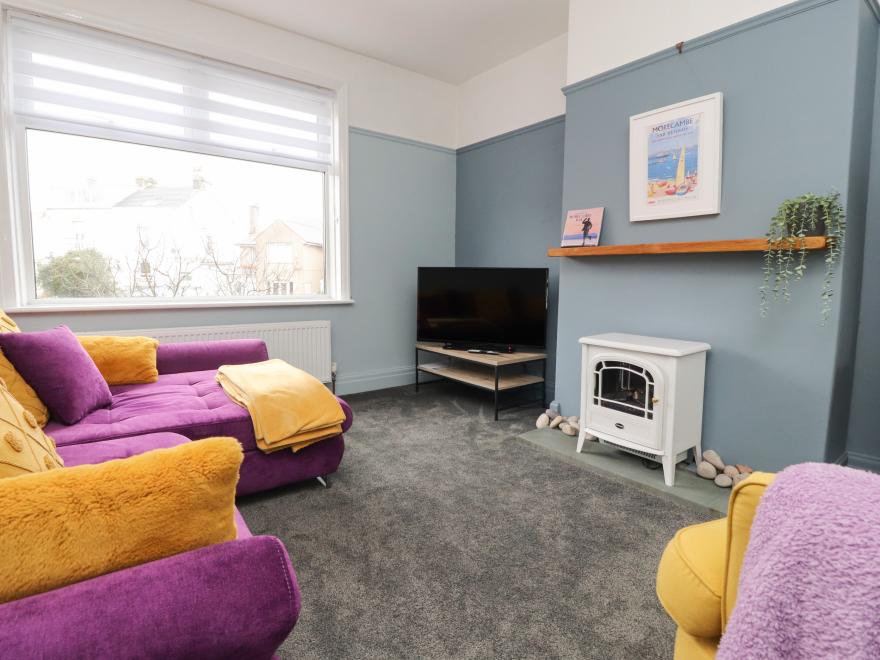 6A Elms Road