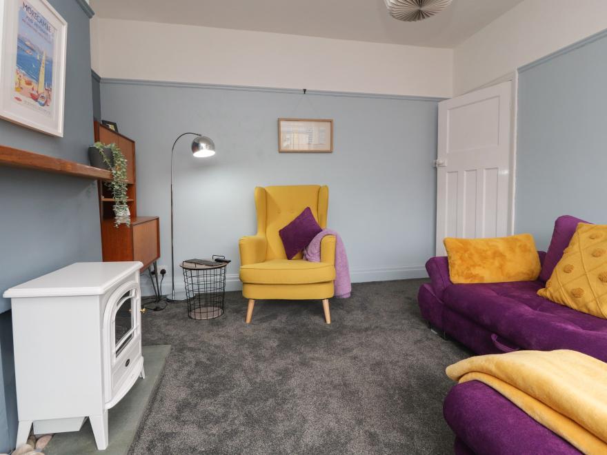 6A Elms Road