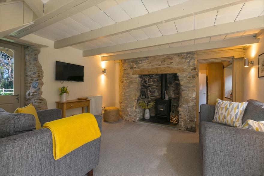 The Annex - Trewolla Cottage