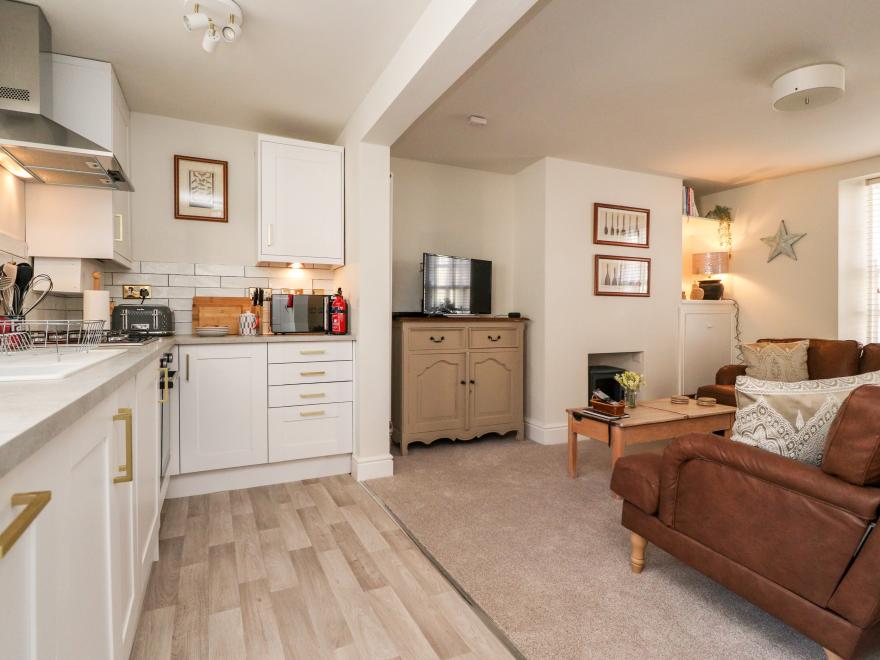 Bay Cottage No 5