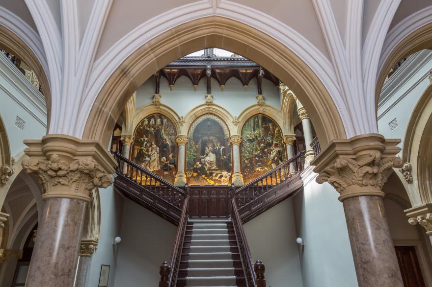 The Alfred Suite Stone Cross Mansion