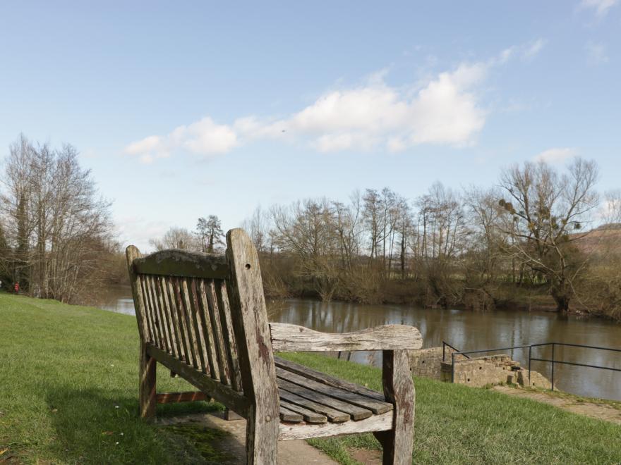 Netherend Inn