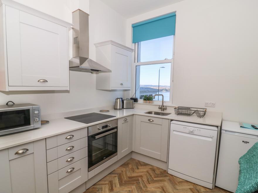 Apartment 6