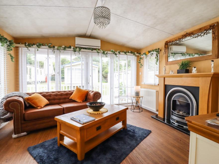 9 Birch Grove