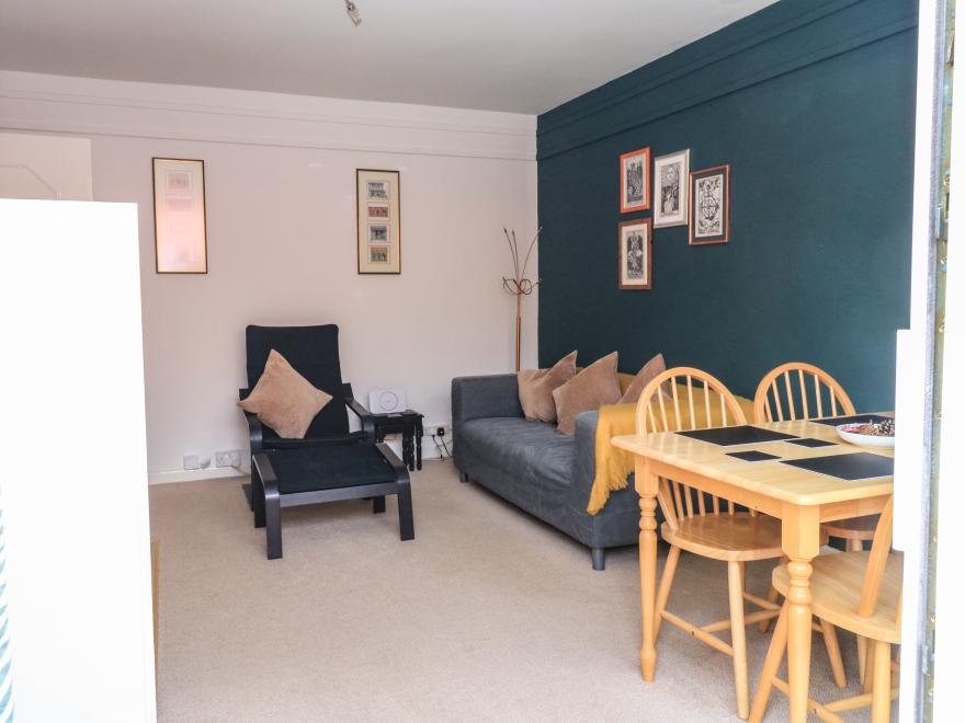 Flat 18