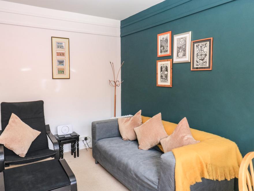 Flat 18