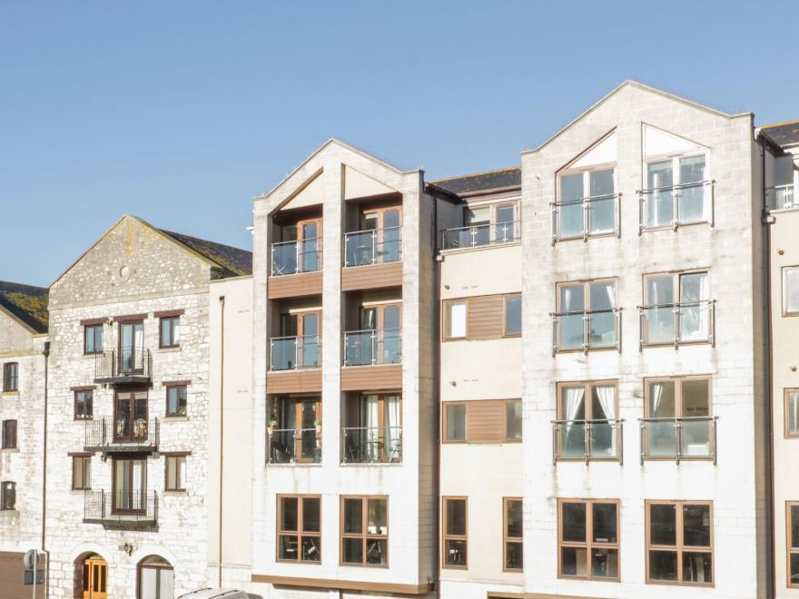 Townbridge Apartment