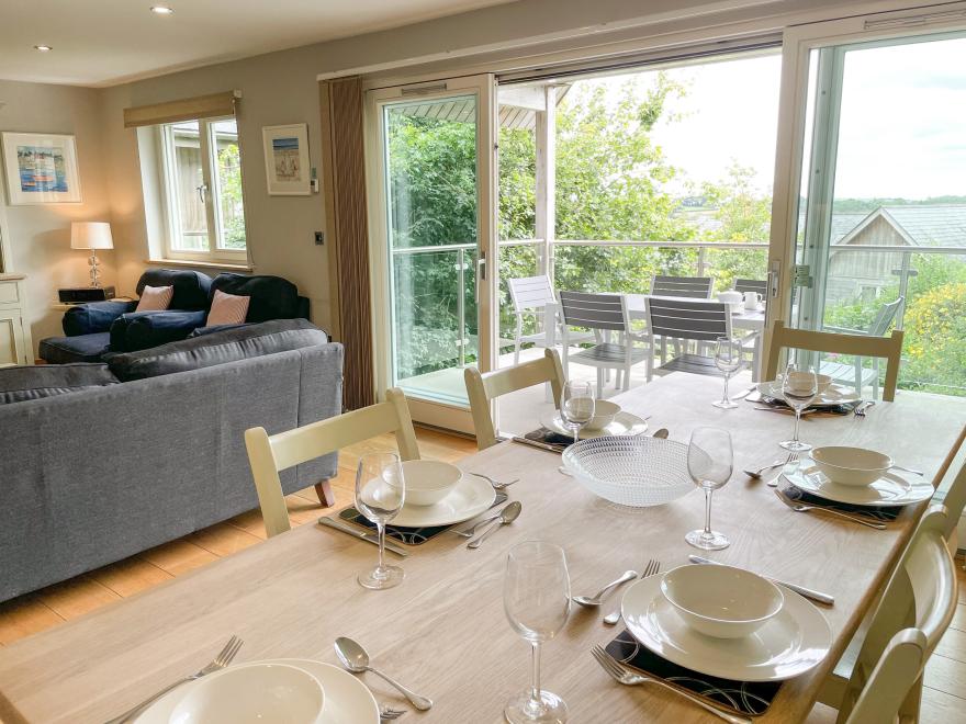 Swandown, 20 Poldon