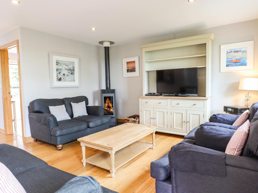 Swandown, 20 Poldon