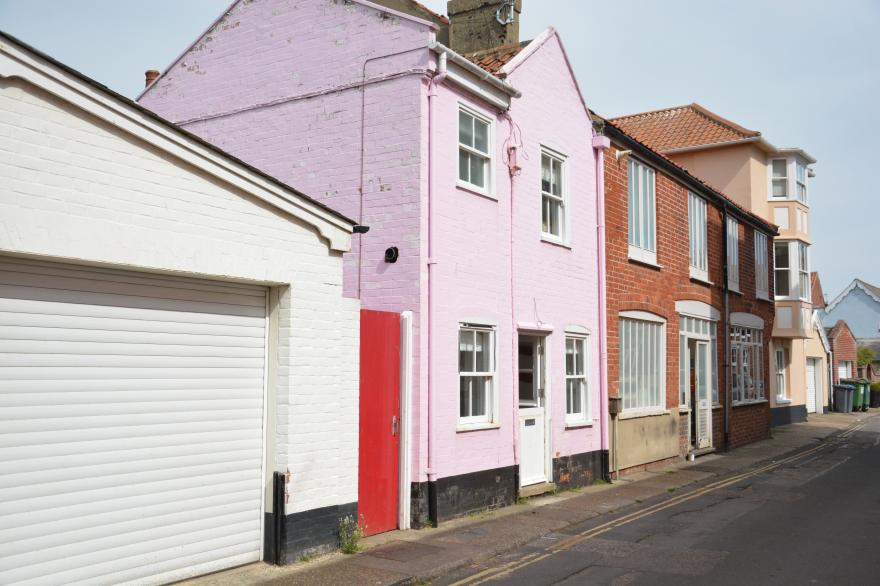 Alinka, Aldeburgh