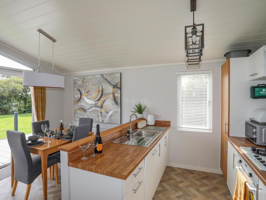 Fairview Lodge