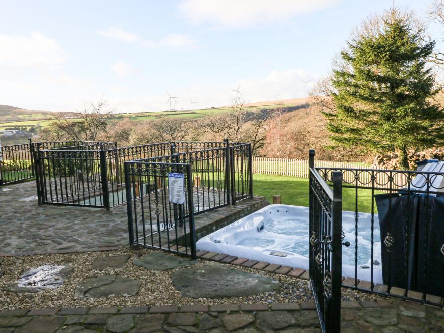 Nant Moel Isaf Farm
