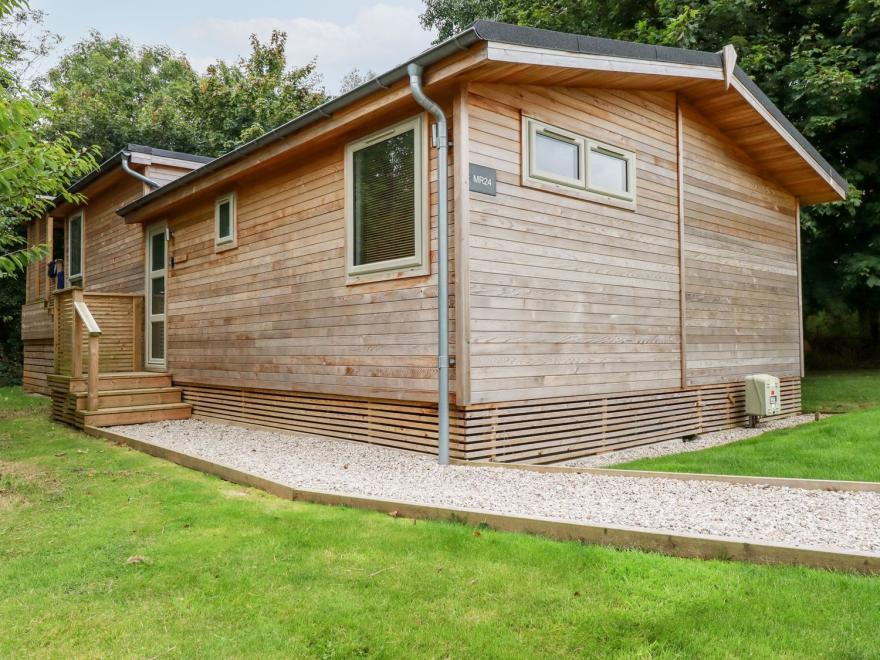 24 Meadow Retreat