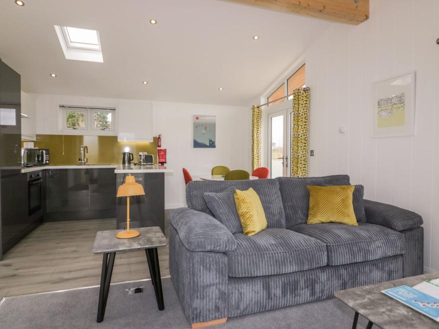 11 Meadow Retreat