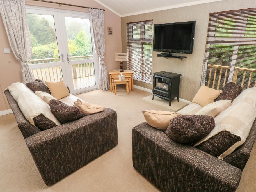 1 Hornbeam Lodge