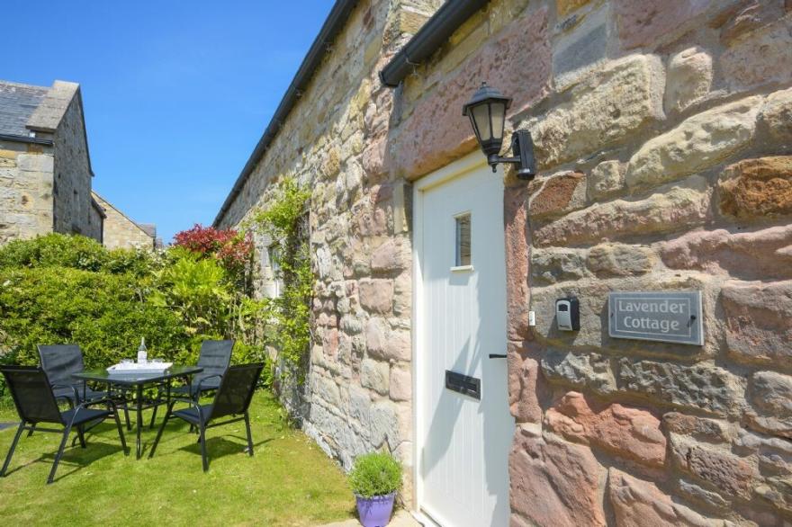 Lavender Cottage (Village Farm)