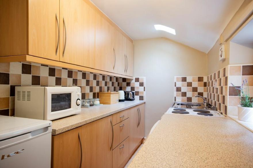 Bilton Farm Cottage No1