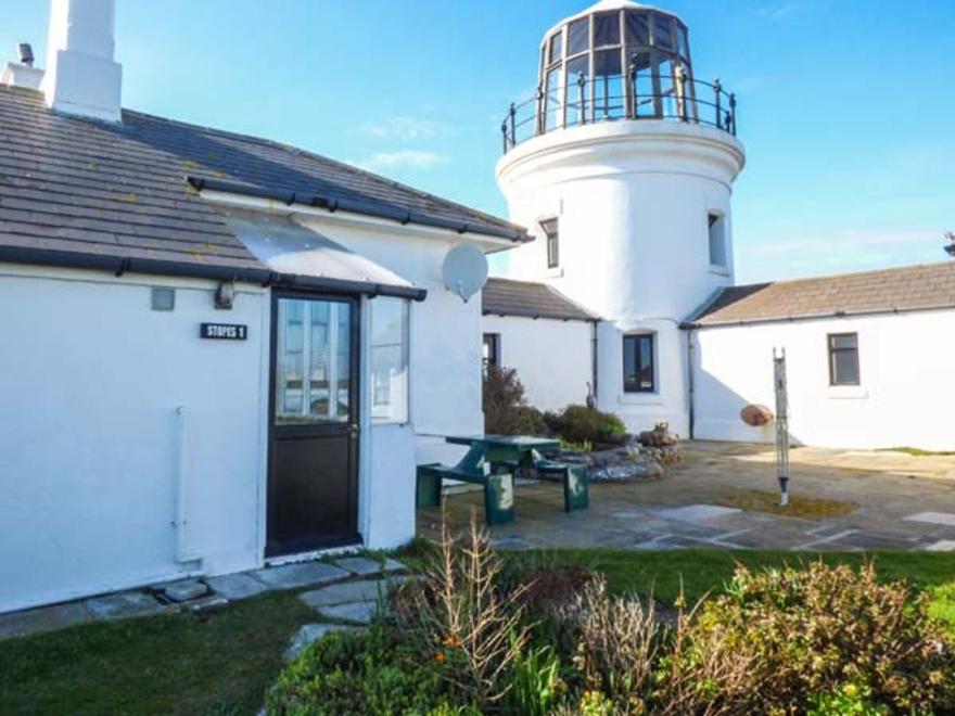 Old Higher Lighthouse Stopes Cottage