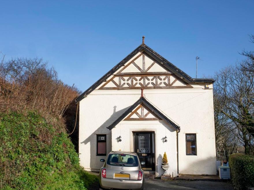 2 Old Mission Hall