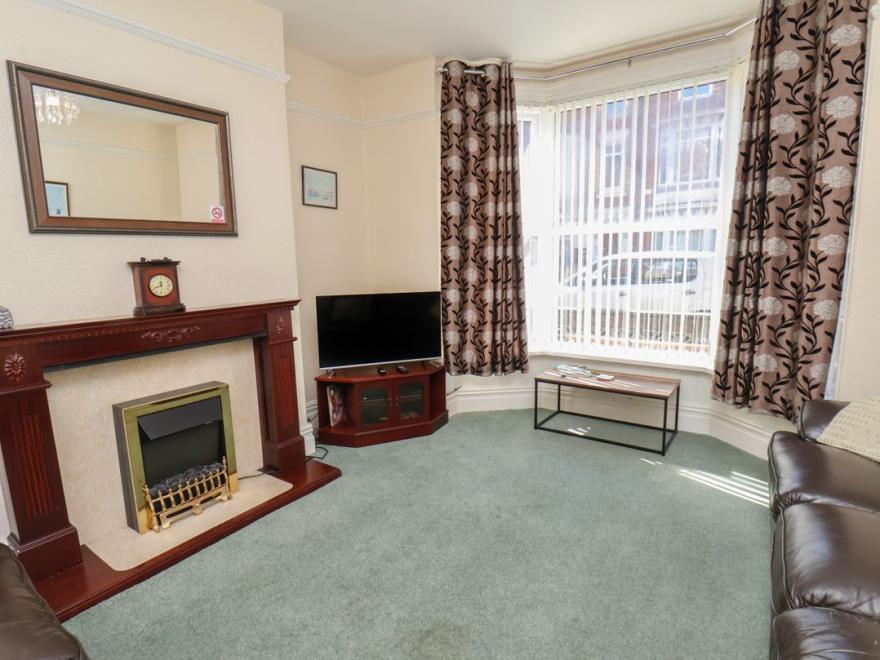 Sunnyside Holiday Apartment 1