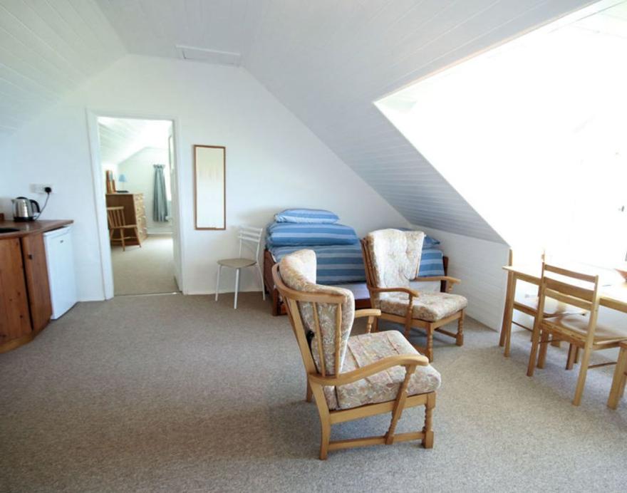 Gullsway: The Annexe