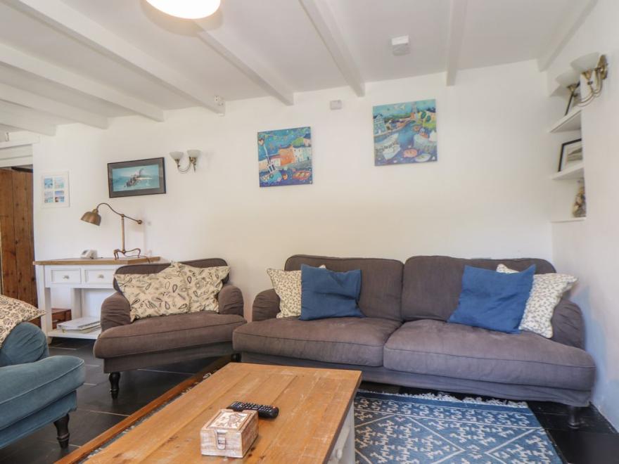 Rockhopper Cottage