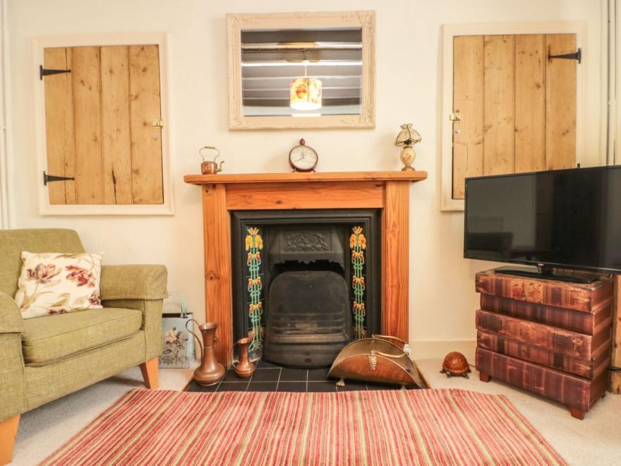12 Castlegate