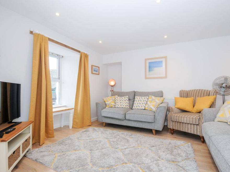 Foundry Cottage In Hayle Harbour