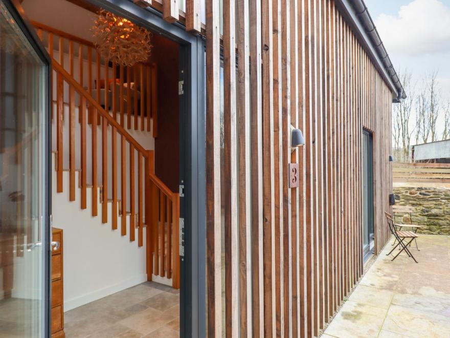 3 Caddaford Barns