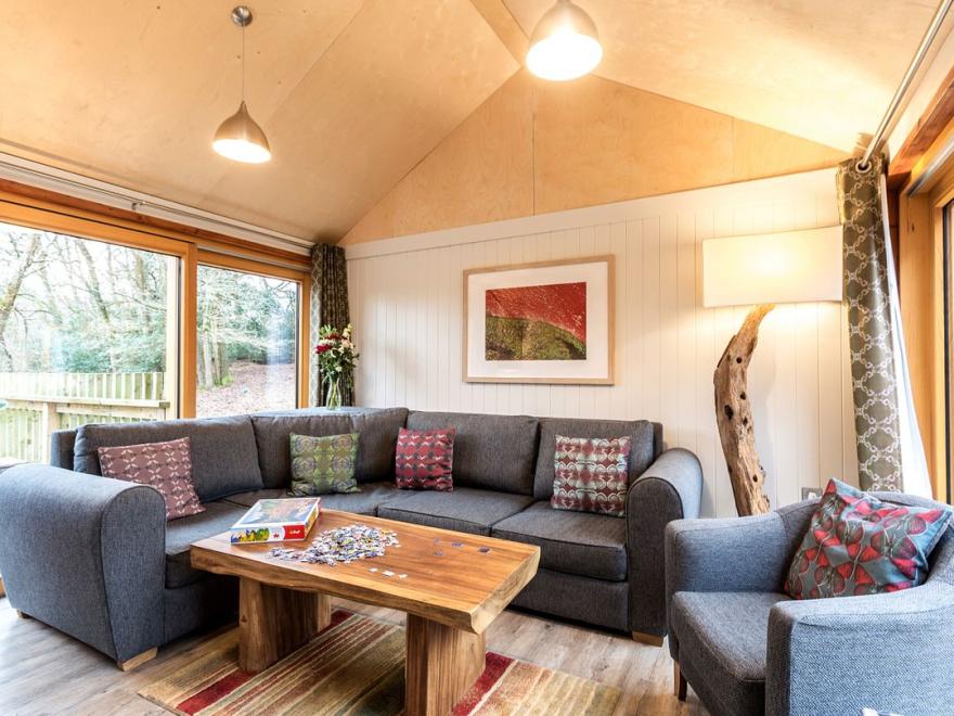 Lodge 2