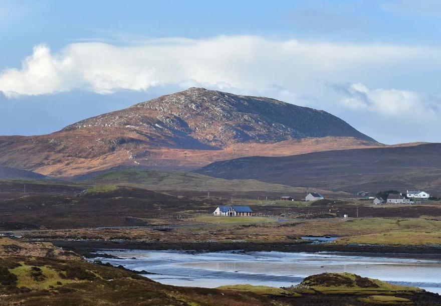 Ceann an Loch Cottage