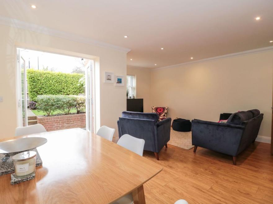 9A Wick Lane