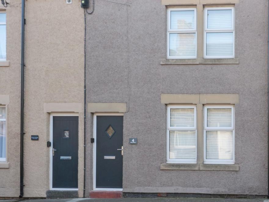 4 Percy Street