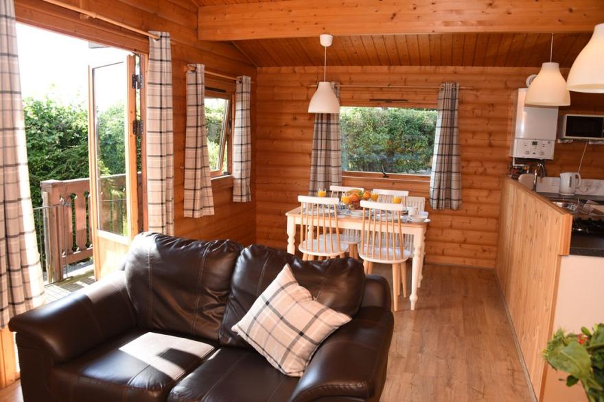 Tawny Owl Lodge