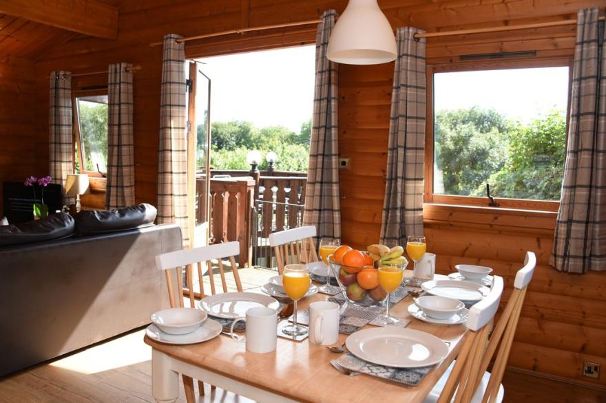 Tawny Owl Lodge