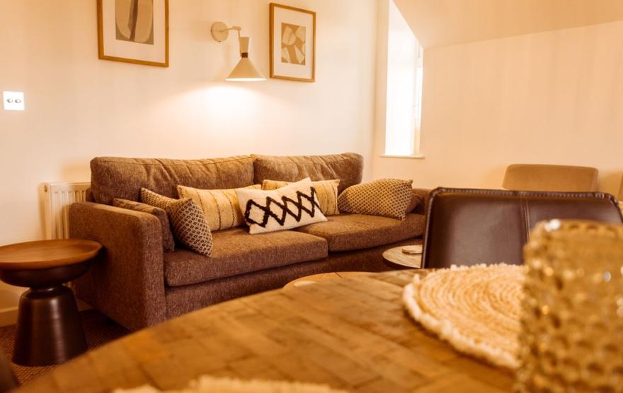 Combe Hill Apartments